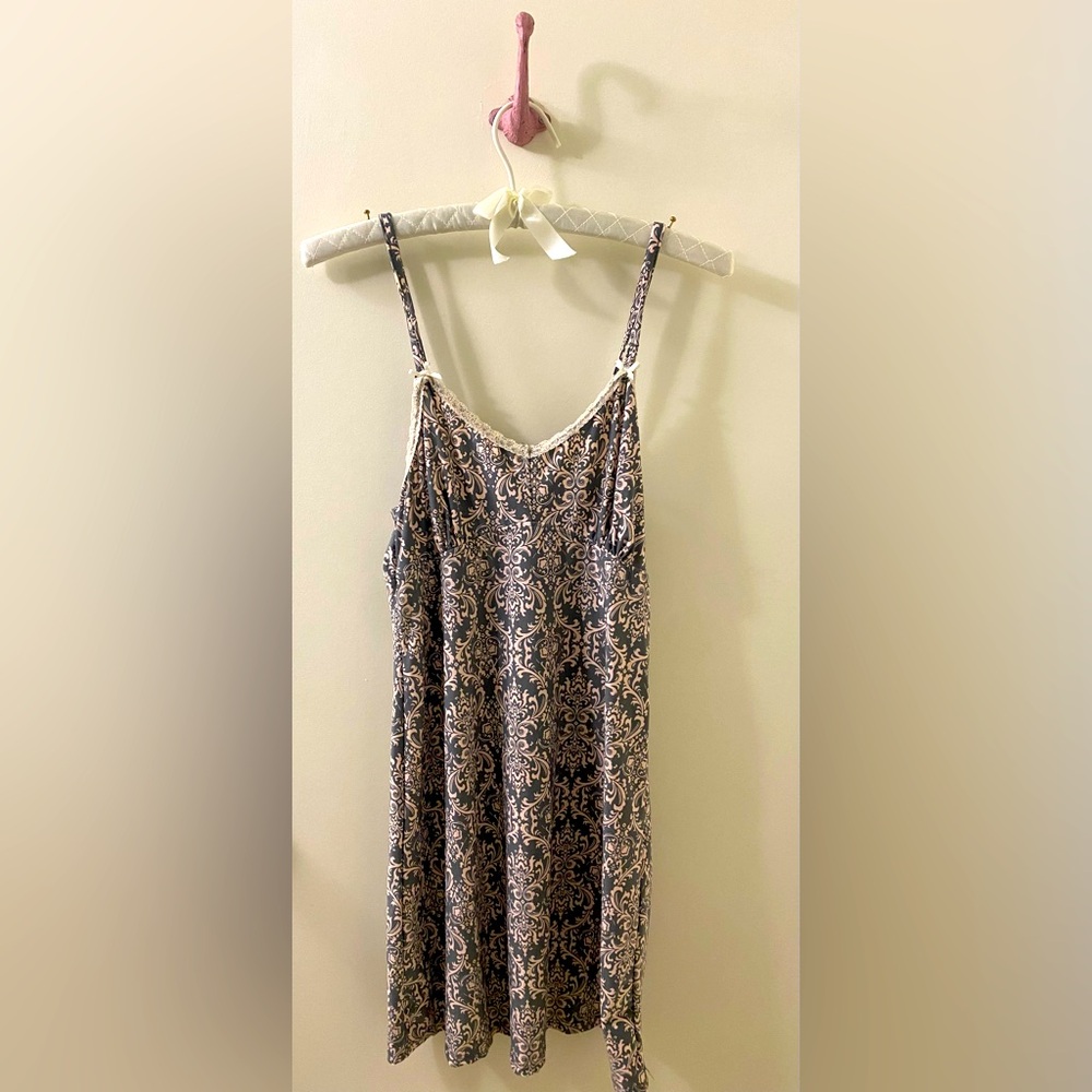 Rene Rofe Floral Pajama Dress & Robe - Picture 2 of 6